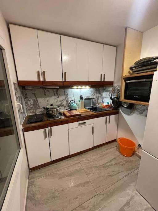 Suite Ultra Moderne Wi-Fi Yaounde Bagian luar foto