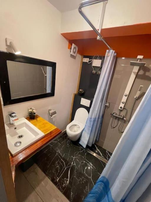Suite Ultra Moderne Wi-Fi Yaounde Bagian luar foto