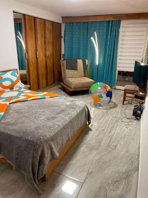 Suite Ultra Moderne Wi-Fi Yaounde Bagian luar foto