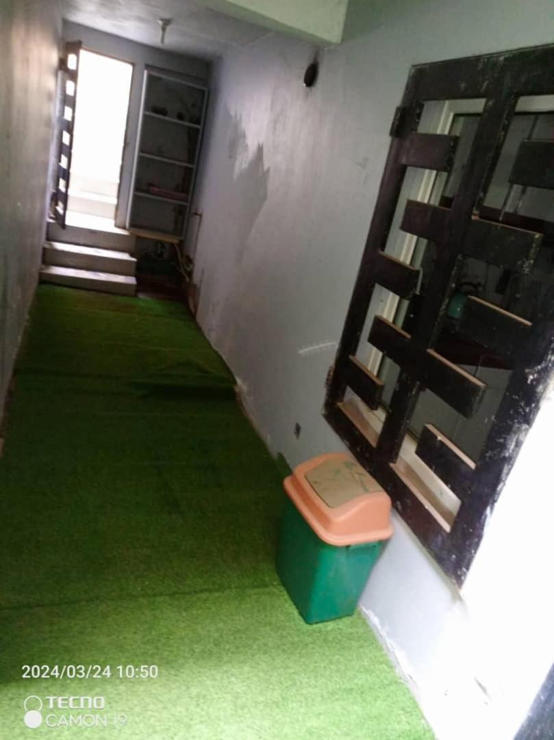 Suite Ultra Moderne Wi-Fi Yaounde Bagian luar foto
